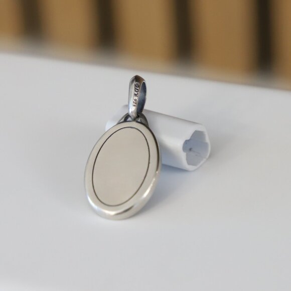 David Yurman Men's Sterling Silver 26mm St Saint Francis Pendant Amulet - Picture 4 of 5